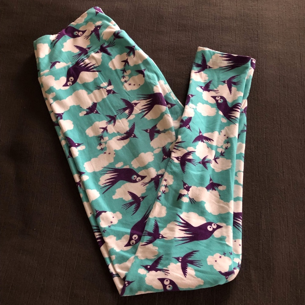 Cute Birds in Clouds Leggings - Super Soft!!!